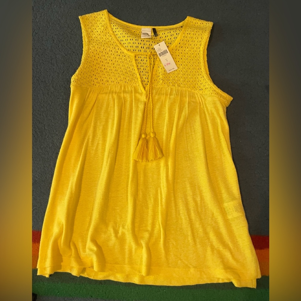 Anthropologie Akemi + Kin yellow Embellished Sleeveless Tank Top